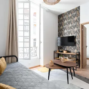 Les Petits Pavillons Standing 1 4 Pers Clim Vieux-port Apartment Marseille